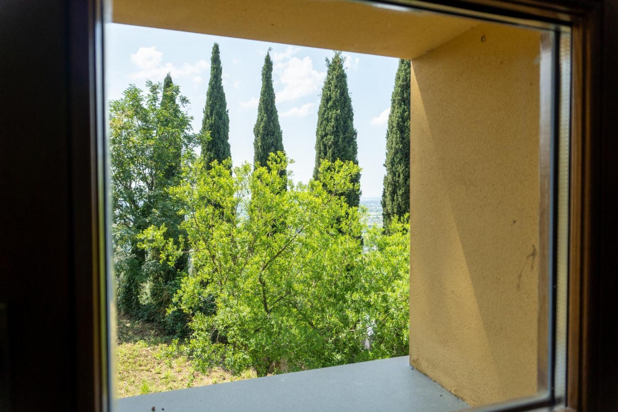 Agriturismo La Grotta Сан-Джулиано-Терме Экстерьер фото